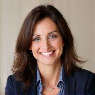 Ritratto professionale di Elena Ferrari